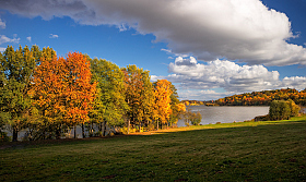 Осеннее озеро | Фотограф Сергей Шабуневич | foto.by фото.бай