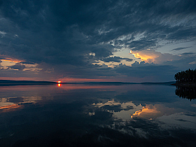 закат на Кунд озере | Фотограф Олег Москаленко | foto.by фото.бай