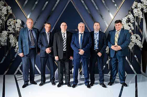 Фотограф Александр Брагинец, фотография добавлена 12.11.2025