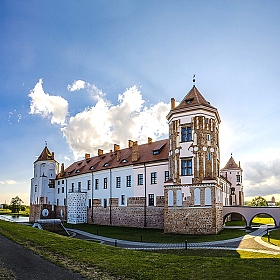 Панорама Мирского замка | Фотограф Евгений Слободенюк | foto.by фото.бай