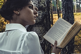 Девушка с книгой | Фотограф Юрий Грибченко | foto.by фото.бай