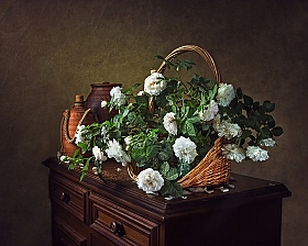 Натюрморт с дикими розами | Фотограф Ирина Приходько | foto.by фото.бай